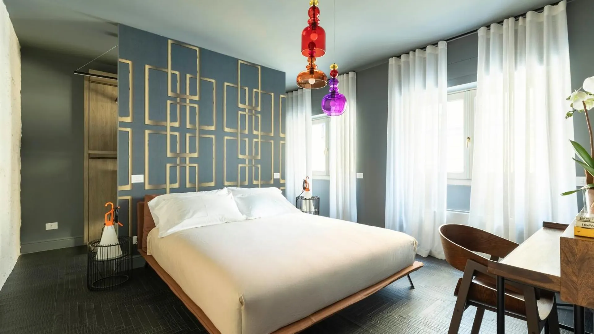 10 Manzoni Aparthotel Crémone