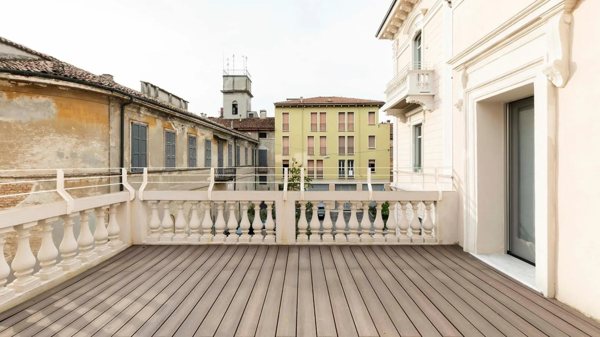 10 Manzoni Aparthotel Cremona